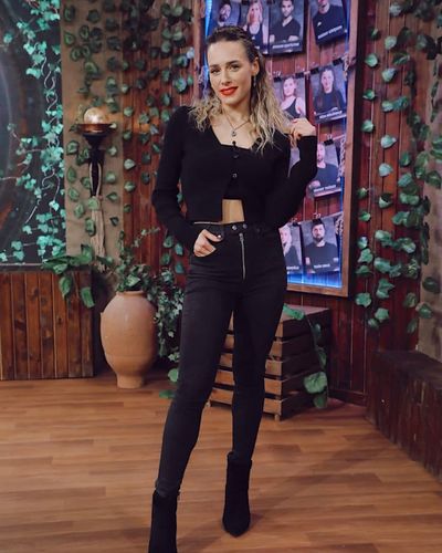 Damla Can seksi ifşa fotoğrafı 224
