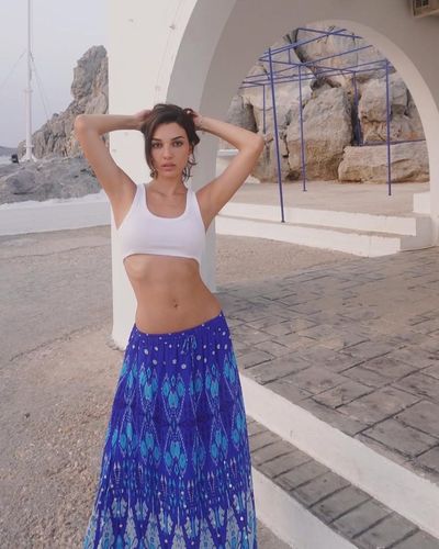 Damla Colbay seksi ifşa fotoğrafı 4