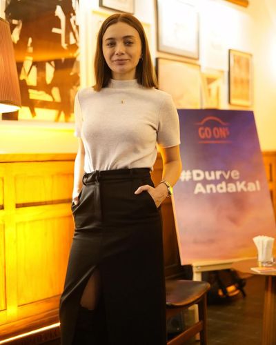 Damla Sönmez seksi ifşa fotoğrafı 91027