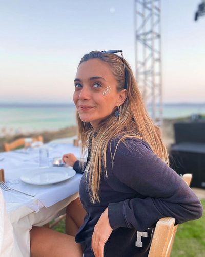 Damla Sönmez seksi ifşa fotoğrafı 90906