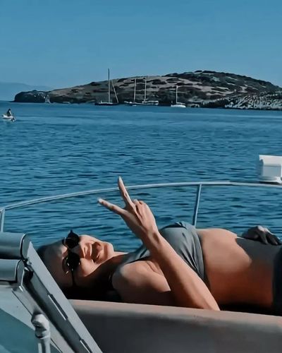 Damla Sönmez seksi ifşa fotoğrafı 90904