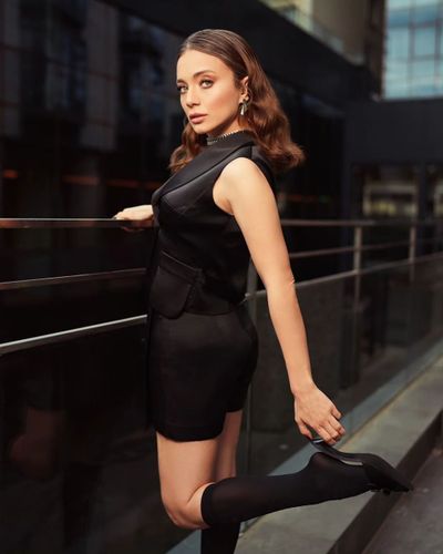 Damla Sönmez seksi ifşa fotoğrafı 663
