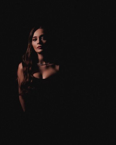 Damla Sönmez seksi ifşa fotoğrafı 679