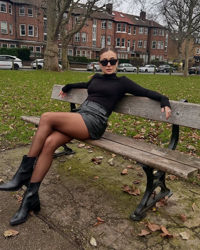 Damla Sönmez seksi ifşa fotoğrafı 683
