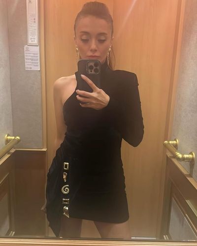 Damla Sönmez seksi ifşa fotoğrafı 696