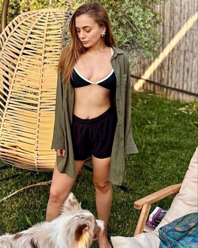 Damla Sönmez seksi ifşa fotoğrafı 707