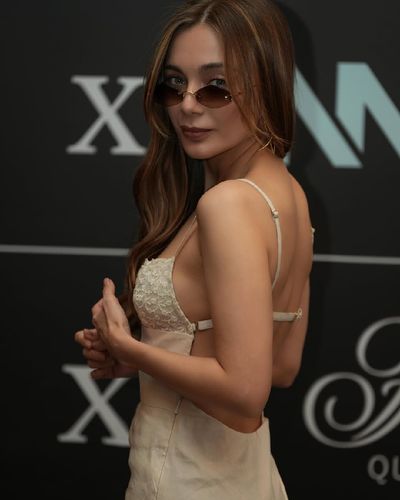 Damla Sönmez seksi ifşa fotoğrafı 711
