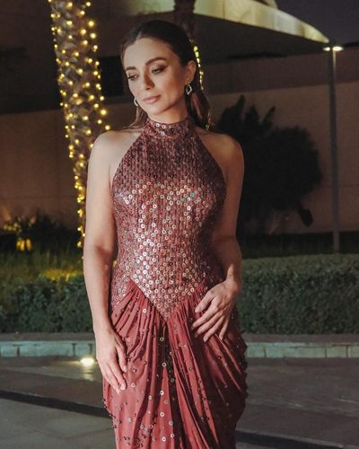 Damla Sönmez seksi ifşa fotoğrafı 716