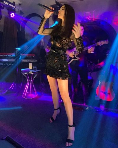 Defne Samyeli seksi ifşa fotoğrafı 148
