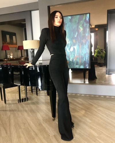 Defne Samyeli seksi ifşa fotoğrafı 61410