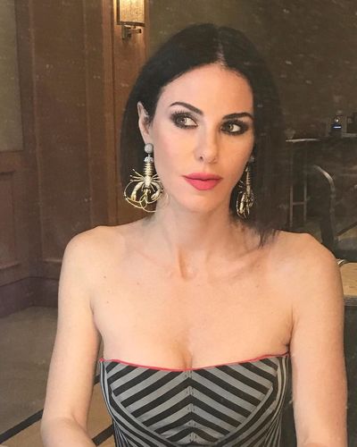 Defne Samyeli seksi ifşa fotoğrafı 274