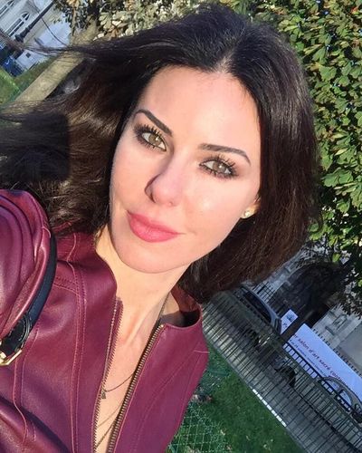 Defne Samyeli seksi ifşa fotoğrafı 282