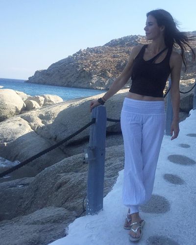 Defne Samyeli seksi ifşa fotoğrafı 297