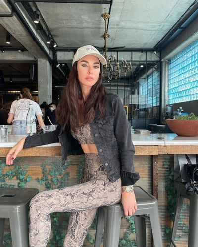 Defne Samyeli seksi ifşa fotoğrafı 74
