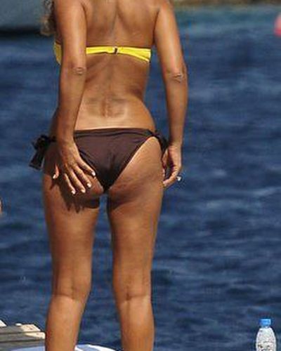 Demet Akalın seksi ifşa fotoğrafı 24