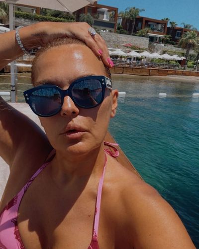 Demet Akalın seksi ifşa fotoğrafı 40