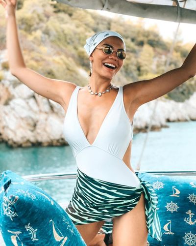 Demet Özdemir seksi ifşa fotoğrafı 87275