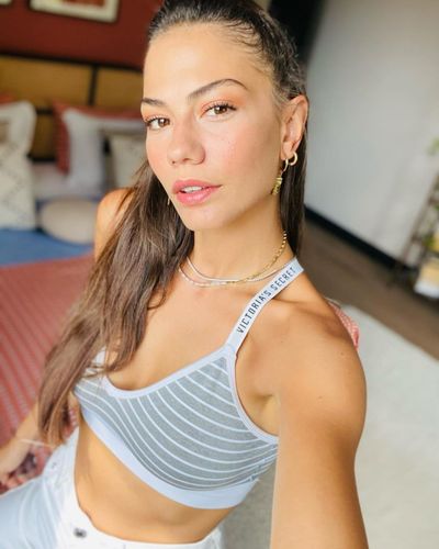 Demet Özdemir seksi ifşa fotoğrafı 87249