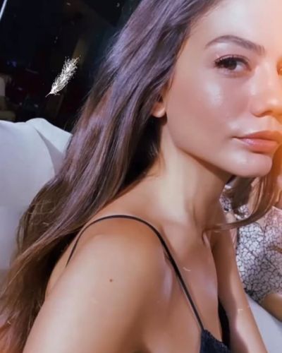 Demet Özdemir seksi ifşa fotoğrafı 87212