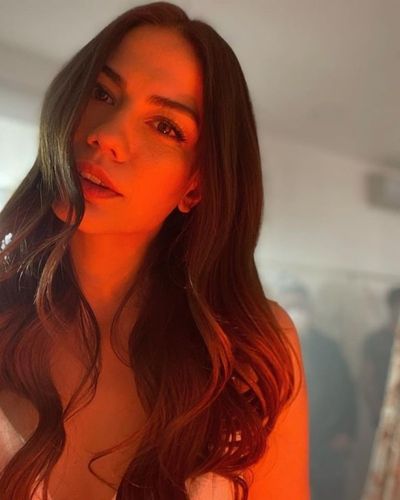 Demet Özdemir seksi ifşa fotoğrafı 87170