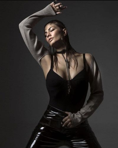 Demet Özdemir seksi ifşa fotoğrafı 87162