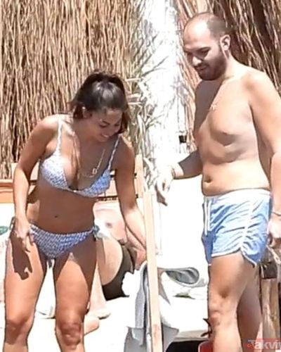 Demet Özdemir seksi ifşa fotoğrafı 87146