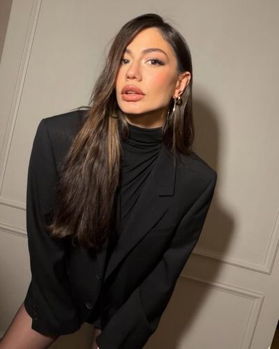 Demet Özdemir seksi ifşa fotoğrafı 1272