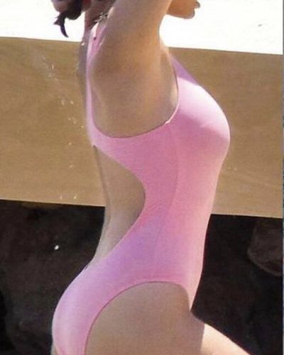 Demet Özdemir seksi ifşa fotoğrafı 1300