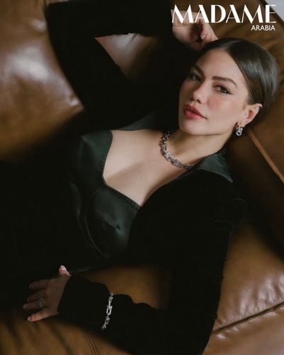 Demet Özdemir seksi ifşa fotoğrafı 1375