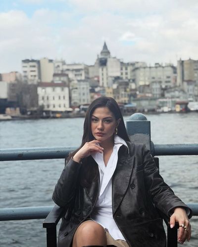 Demet Özdemir seksi ifşa fotoğrafı 1376