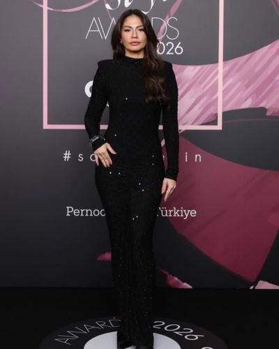 Demet Özdemir seksi ifşa fotoğrafı 1391