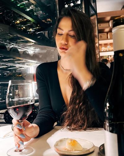 Demet Özdemir seksi ifşa fotoğrafı 1392