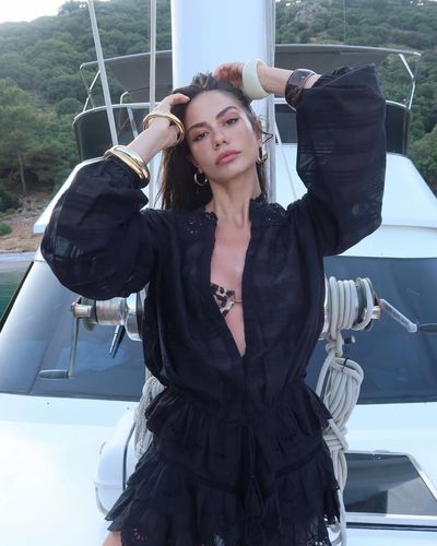 Demet Özdemir seksi ifşa fotoğrafı 105
