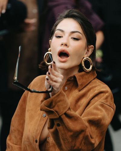 Demet Özdemir seksi ifşa fotoğrafı 545