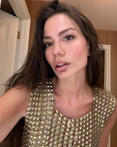 Demet Özdemir seksi ifşa fotoğrafı 88122
