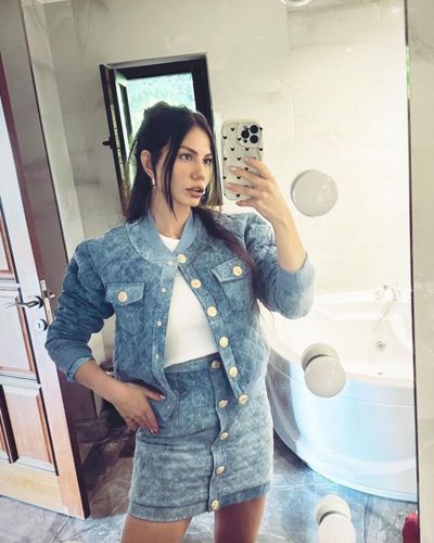 Demet Özdemir seksi ifşa fotoğrafı 88074