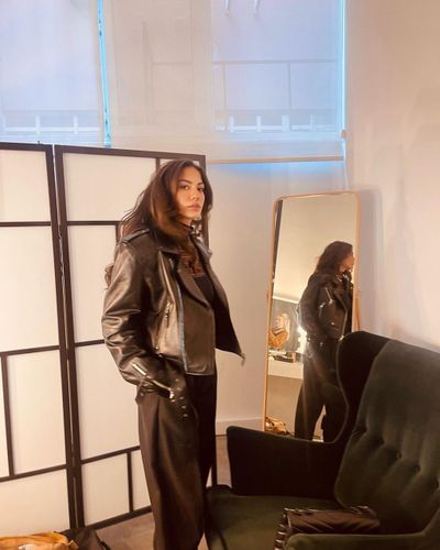 Demet Özdemir seksi ifşa fotoğrafı 87940