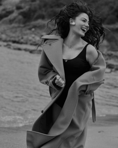 Demet Özdemir seksi ifşa fotoğrafı 87905