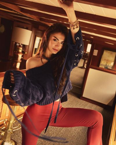 Demet Özdemir seksi ifşa fotoğrafı 87807