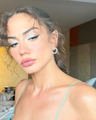 Demet Özdemir seksi ifşa fotoğrafı 87797
