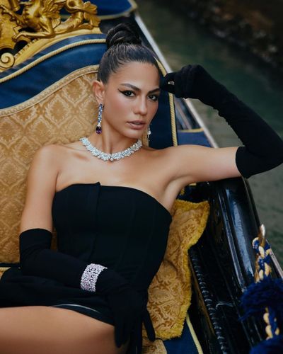 Demet Özdemir seksi ifşa fotoğrafı 87791