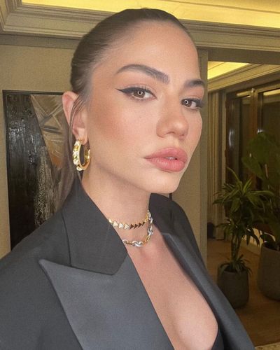 Demet Özdemir seksi ifşa fotoğrafı 87785