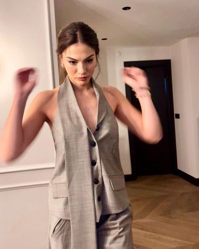 Demet Özdemir seksi ifşa fotoğrafı 87784