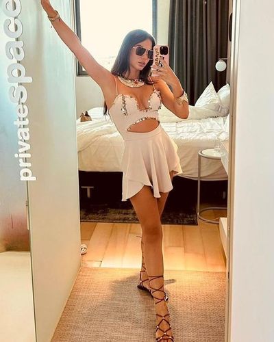 Demet Özdemir seksi ifşa fotoğrafı 87695