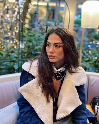 Demet Özdemir seksi ifşa fotoğrafı 87654