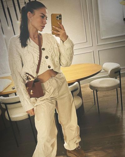 Demet Özdemir seksi ifşa fotoğrafı 87651