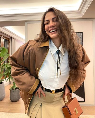 Demet Özdemir seksi ifşa fotoğrafı 87604