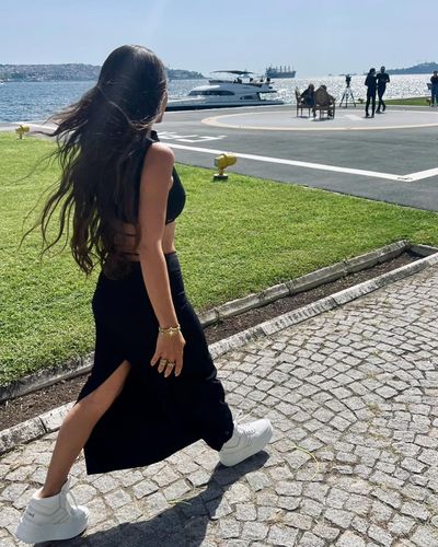 Demet Özdemir seksi ifşa fotoğrafı 87487