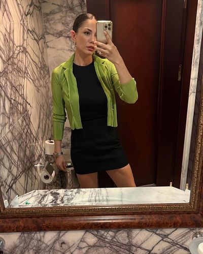 Demet Özdemir seksi ifşa fotoğrafı 87444