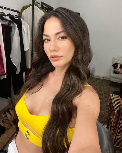 Demet Özdemir seksi ifşa fotoğrafı 87443